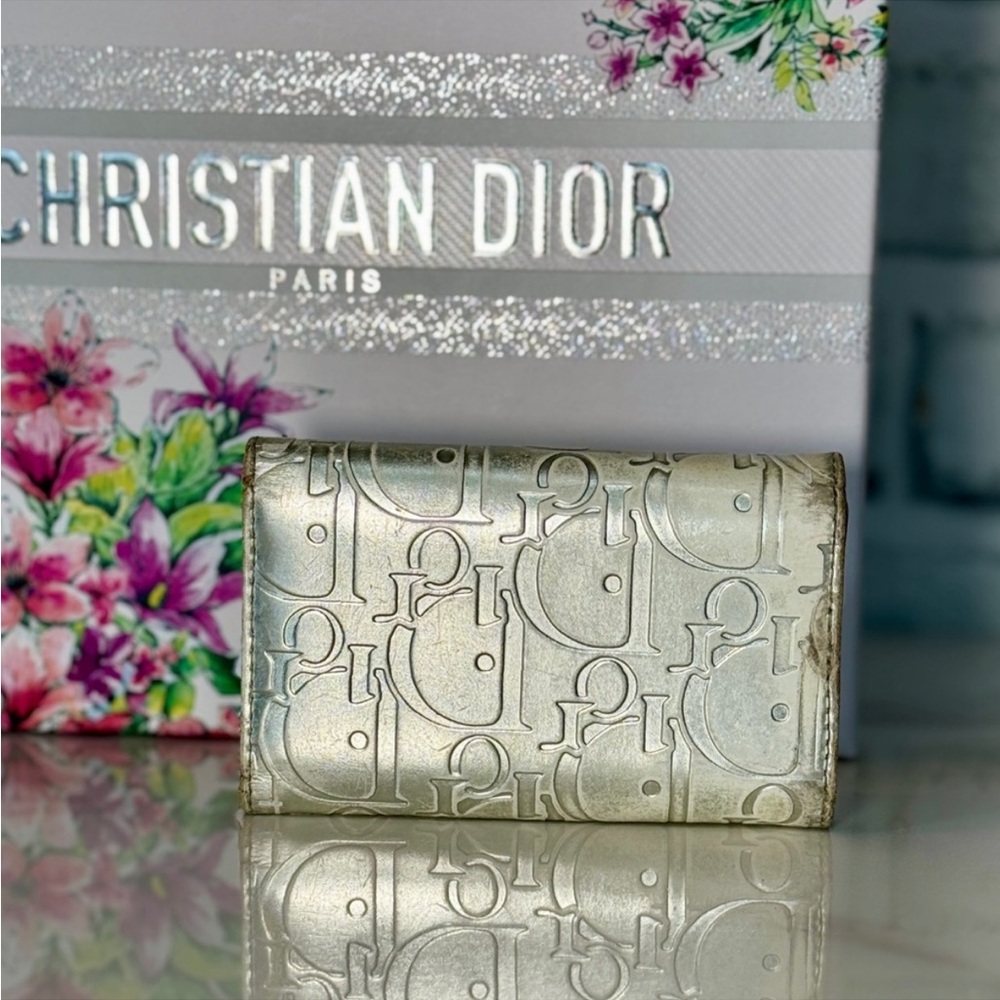 CHRISTIAN DIOR Metallic Key Pouch - Picture 2 of 12